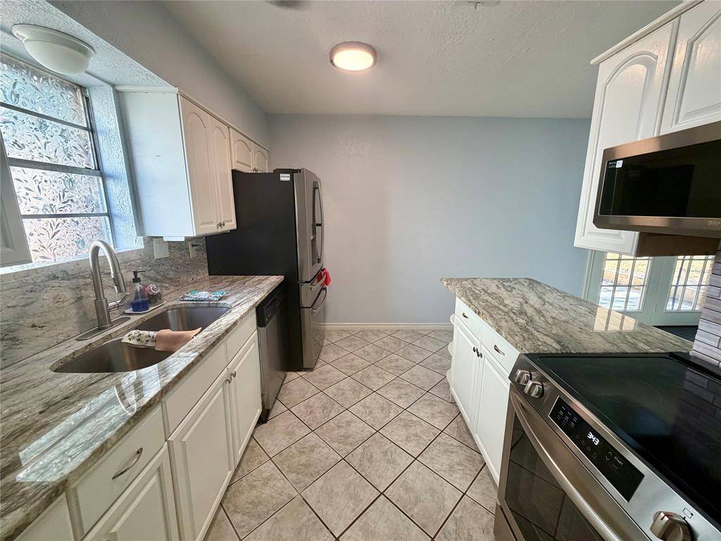 608 Coronado Drive, Denton, TX 76209