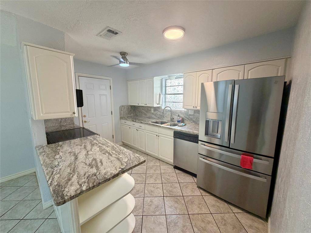 608 Coronado Drive, Denton, TX 76209