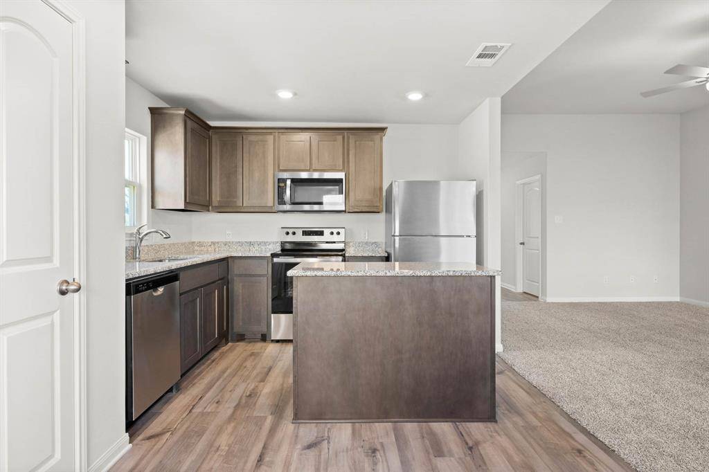4232 Lava Forest Drive, Dallas, TX 75241