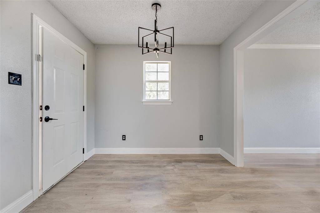 2503 Lyola Street, Dallas, TX 75241