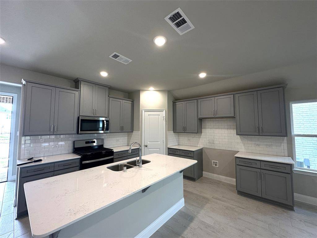 601 Tartane Drive, Anna, TX 75409