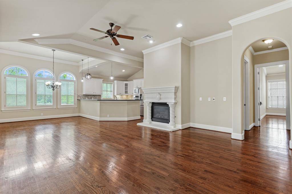 5801 Hillcrest Avenue #09, University Park, TX 75205