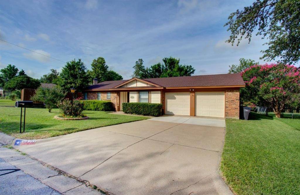 6470 Westrock Drive, Fort Worth, TX 76133