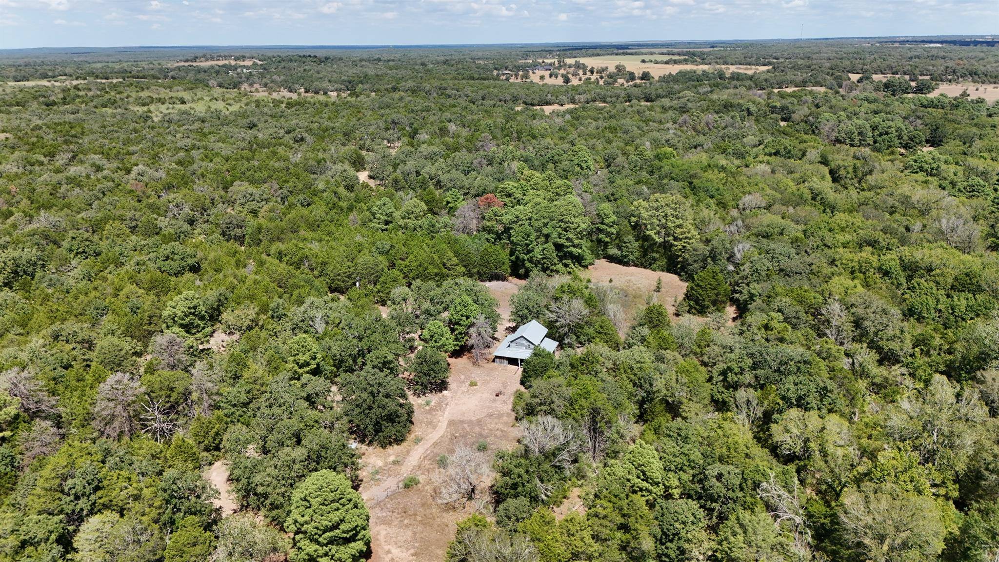 242 Cody LN, Bastrop, TX 78602