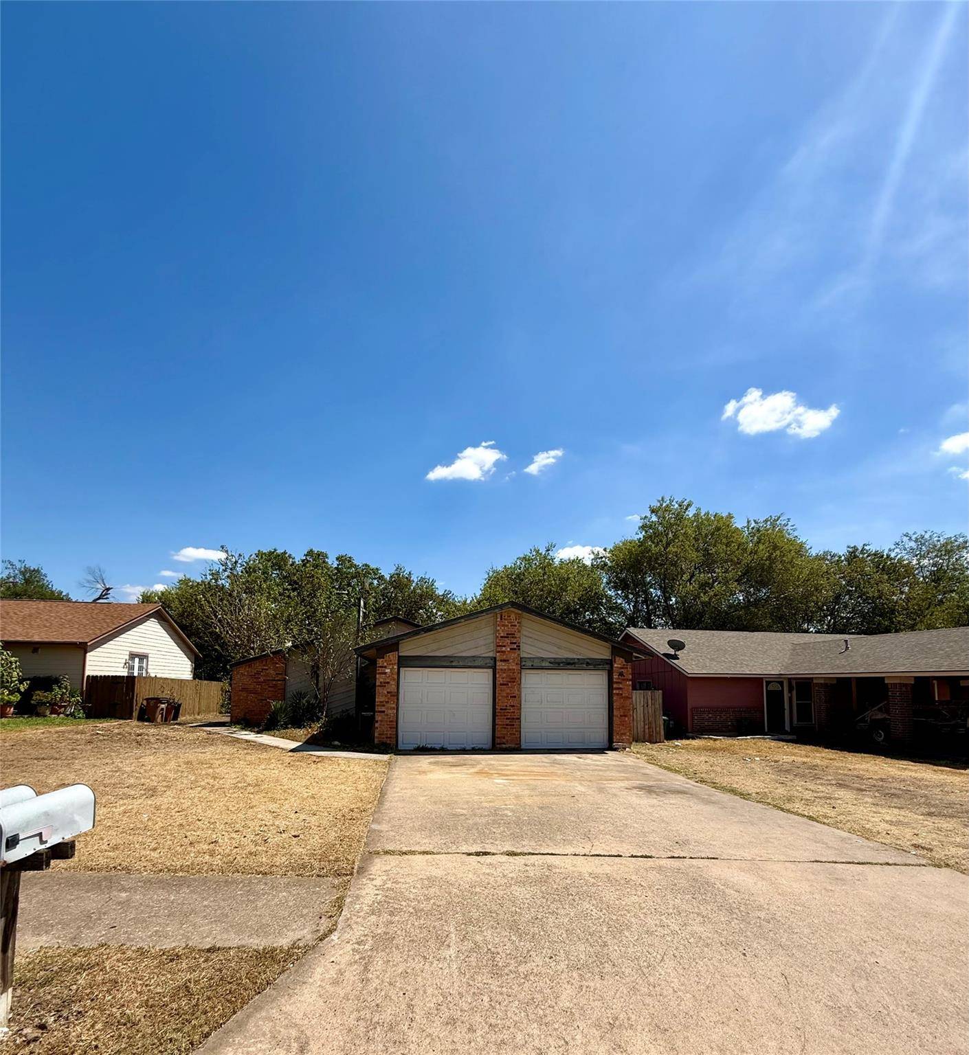 10805 Lanshire DR #B, Austin, TX 78758