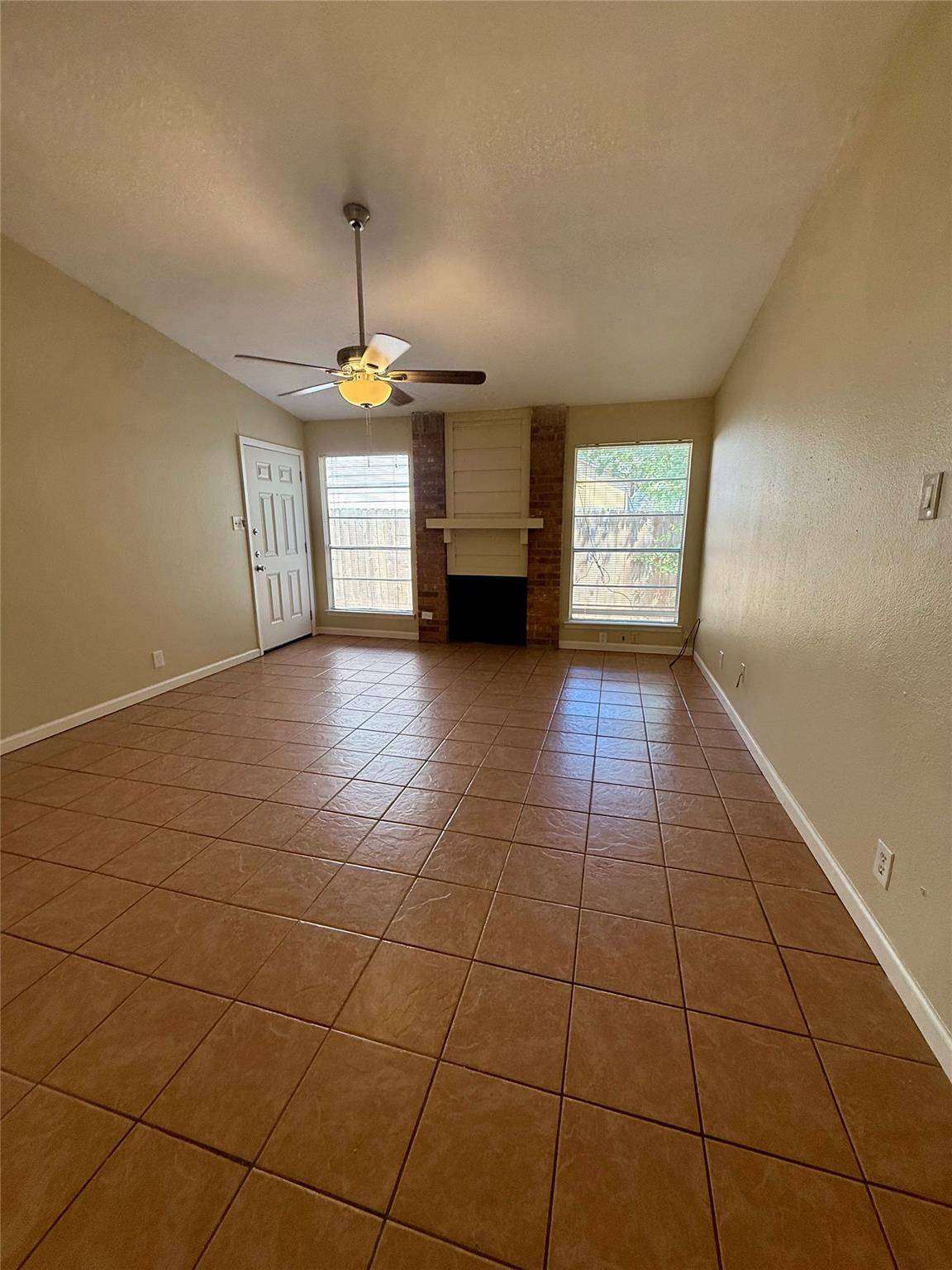 10805 Lanshire DR #B, Austin, TX 78758