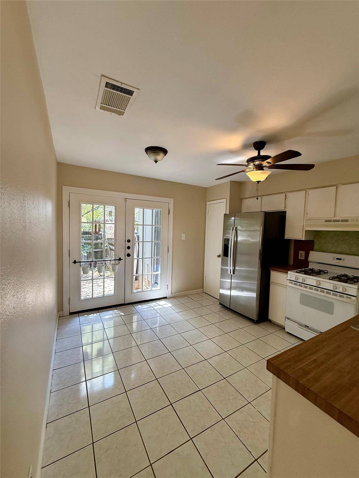 10805 Lanshire DR #B, Austin, TX 78758