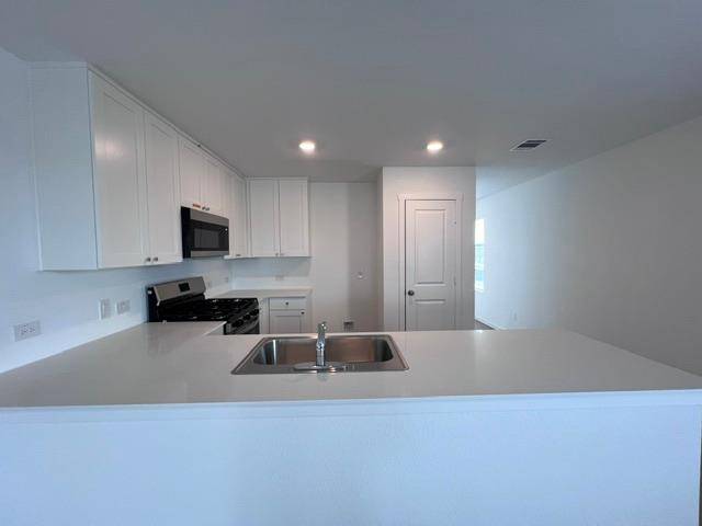 101 Scorpius TRL, Hutto, TX 78634