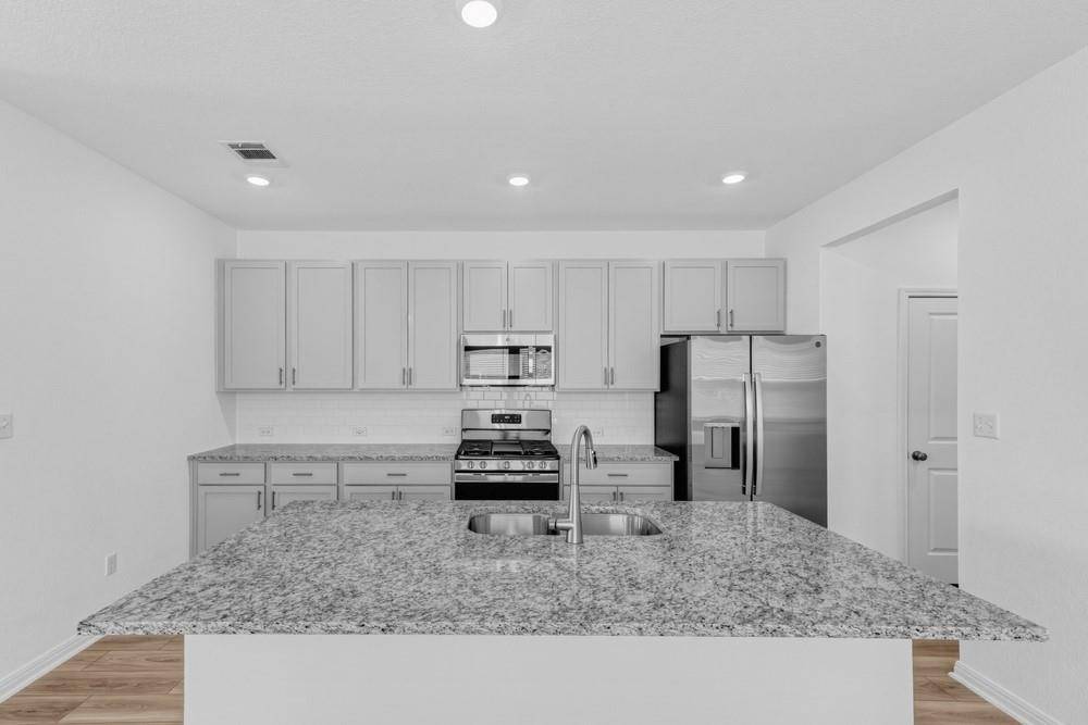 158 Jake Pine DR, Buda, TX 78610
