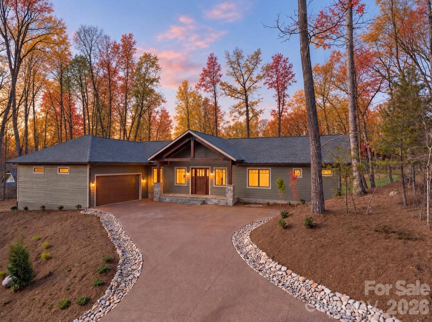 296 Austin Mountain DR, Burnsville, NC 28714