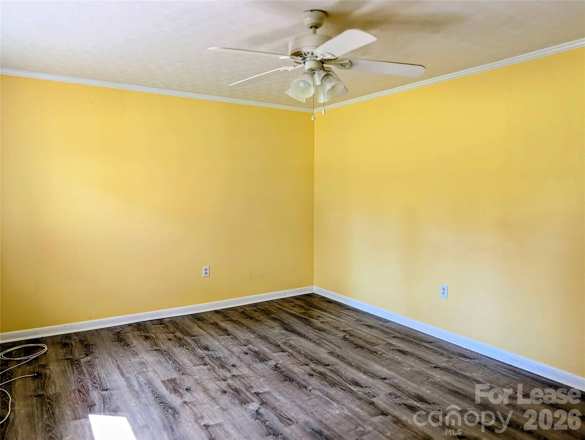 542 Elmwood RD, Statesville, NC 28677
