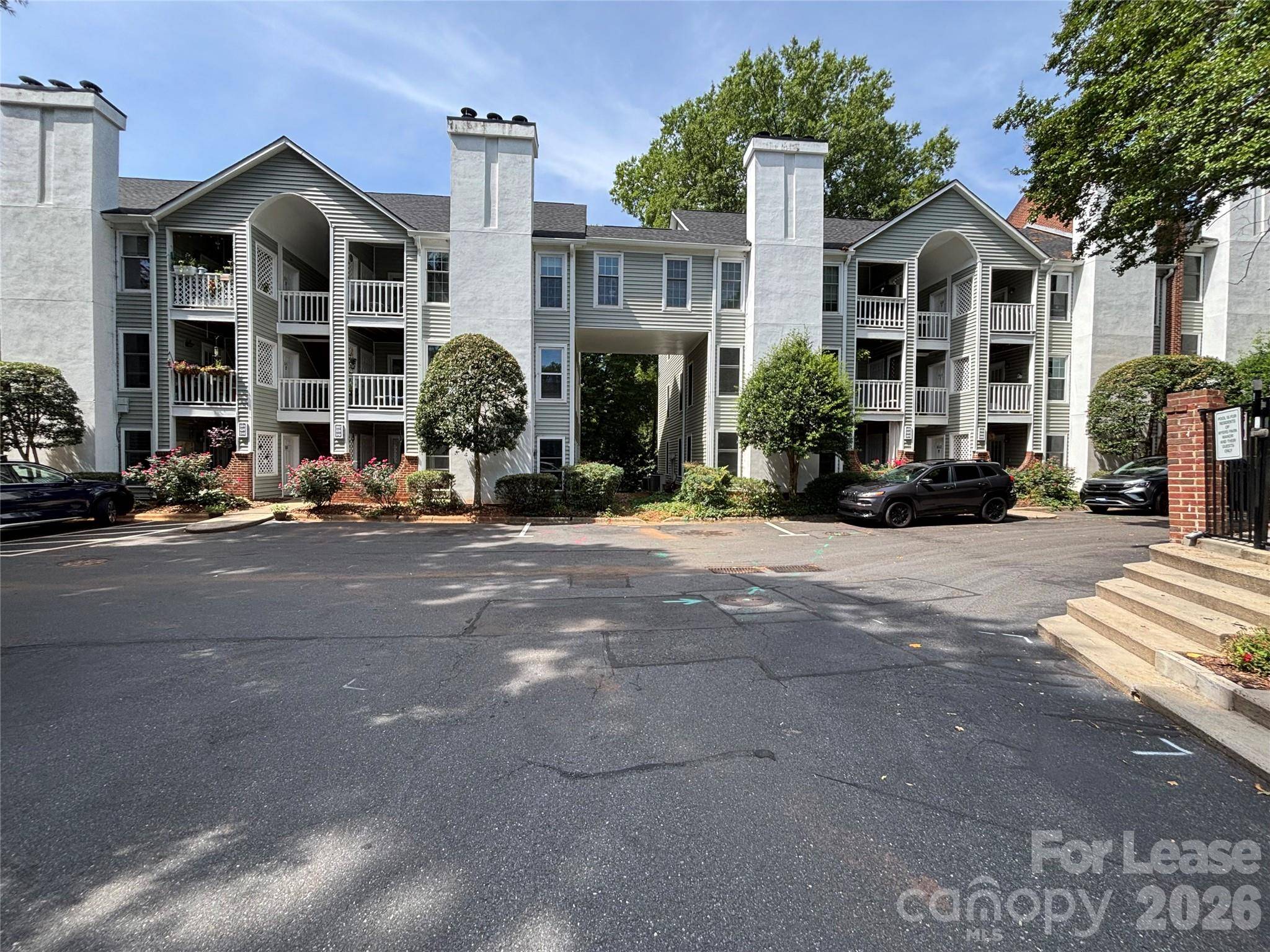 430 Queens RD #632, Charlotte, NC 28207