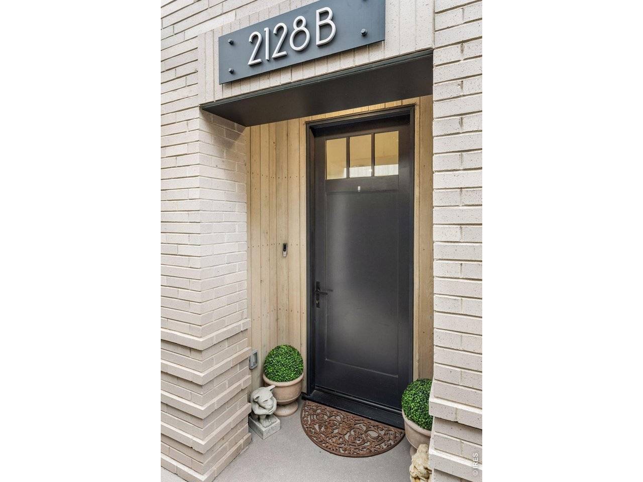 2128 Pearl #B, Boulder, CO 80302