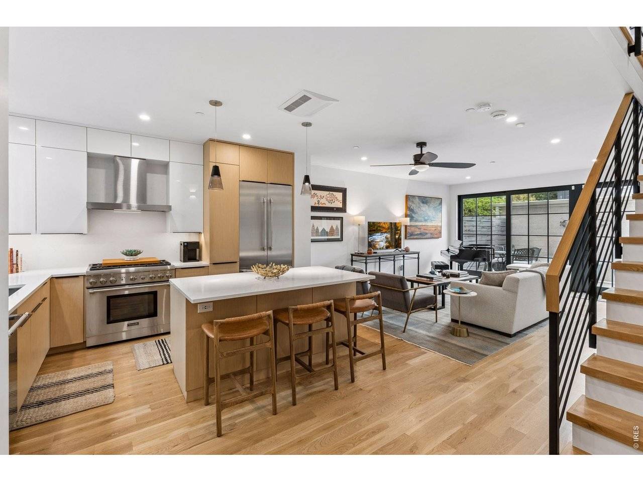 2128 Pearl #B, Boulder, CO 80302