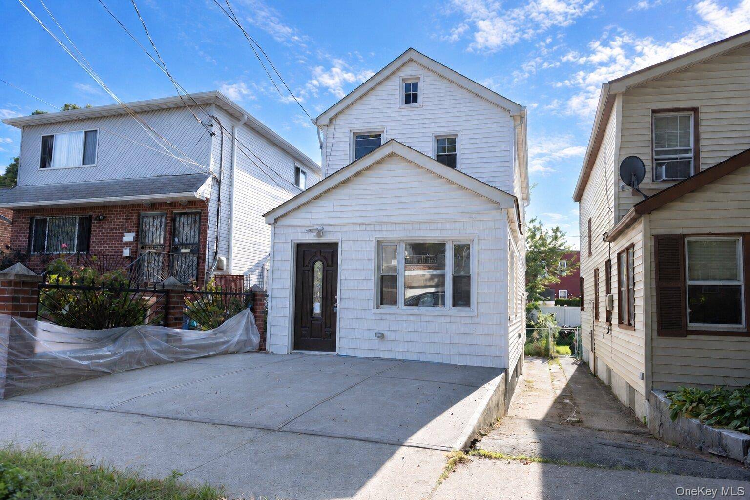 10910 175th ST, Jamaica, NY 11433