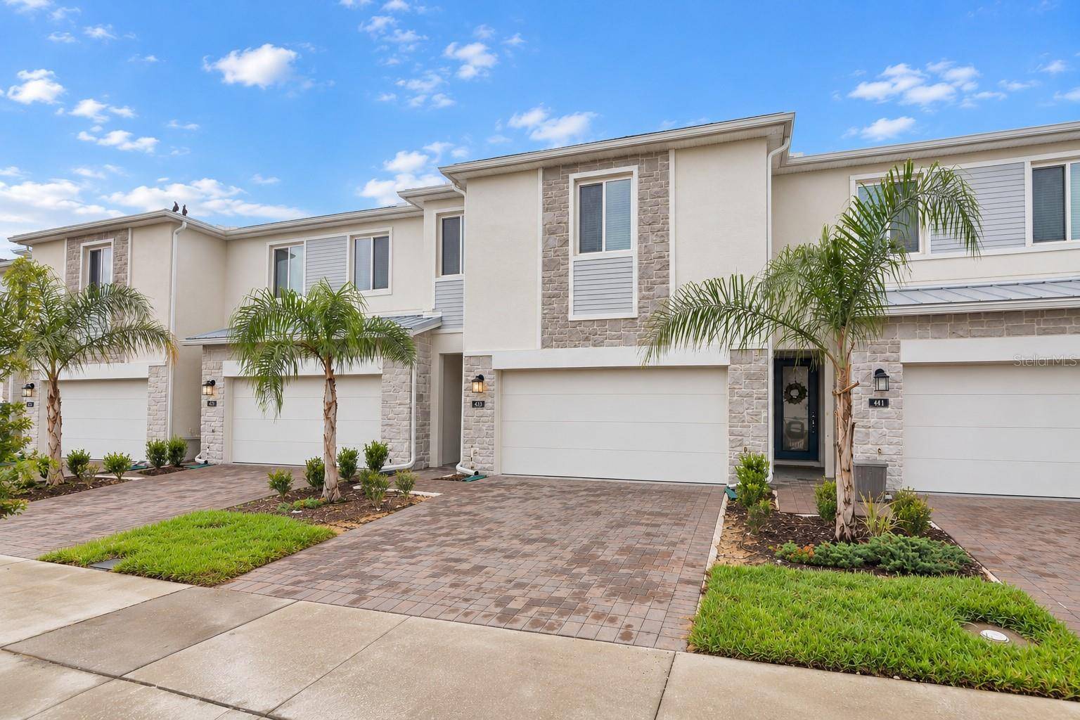 433 BOGEY DR, Davenport, FL 33896