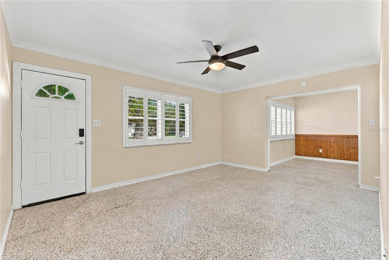5030 ARAGON WAY S, St Petersburg, FL 33705