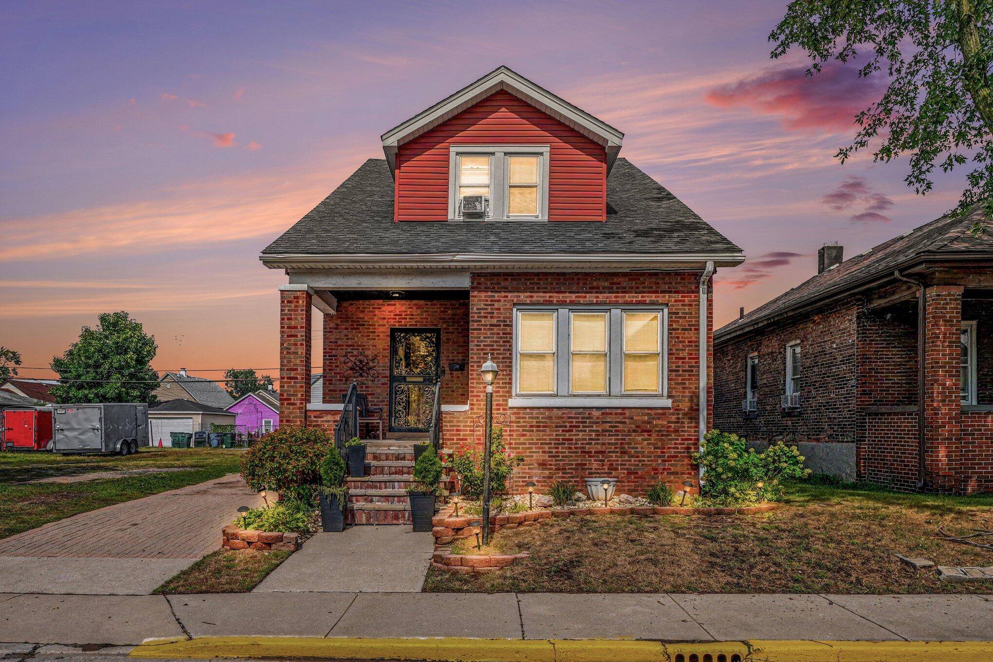 933 Summer Street, Hammond, IN 46320