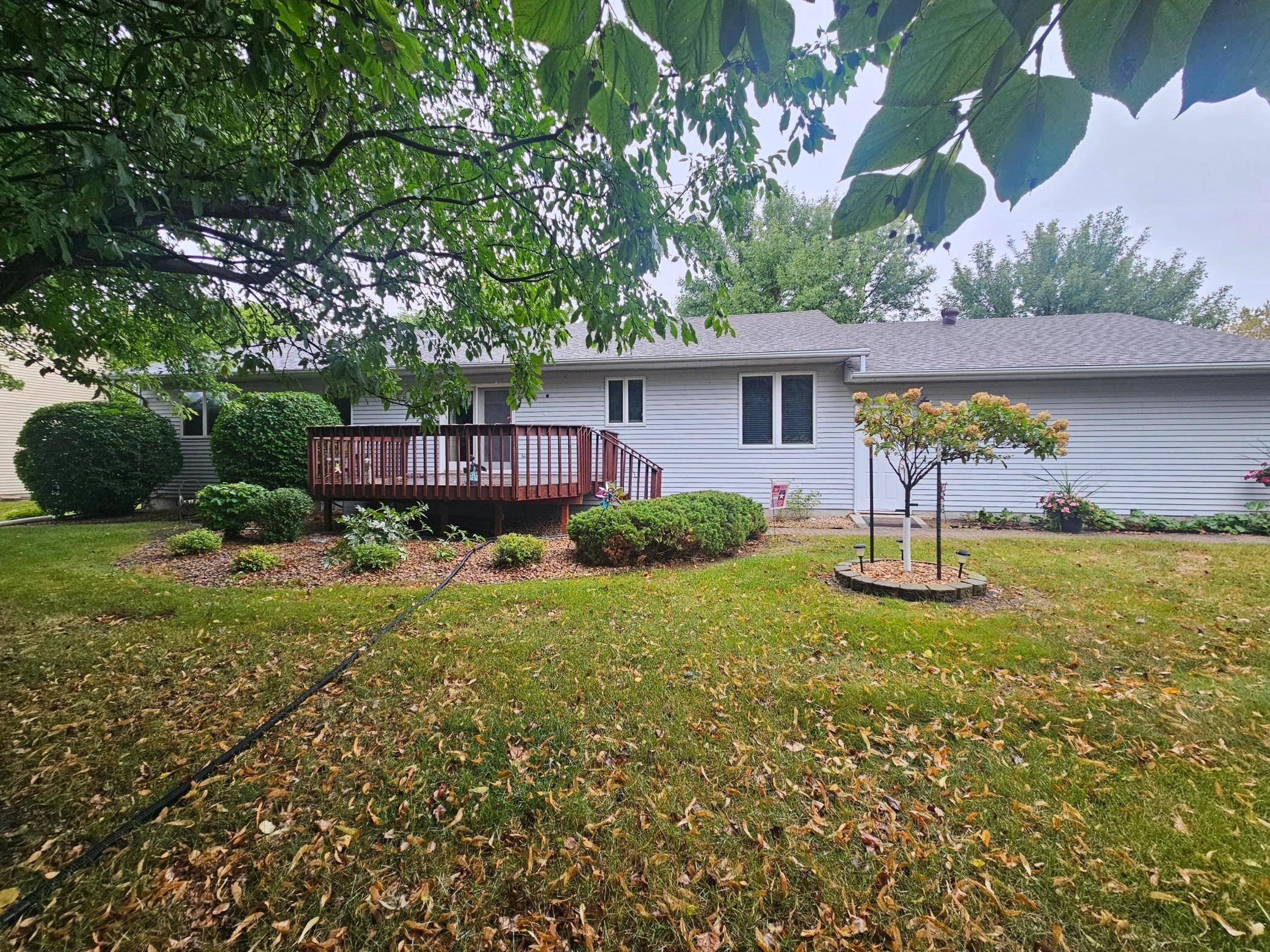 1409 6th AVE N, Wahpeton, ND 58075