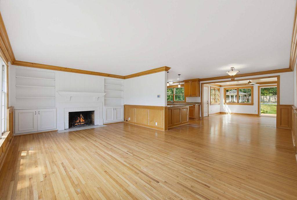 2615 Shadywood Roads, Orono, MN 55331