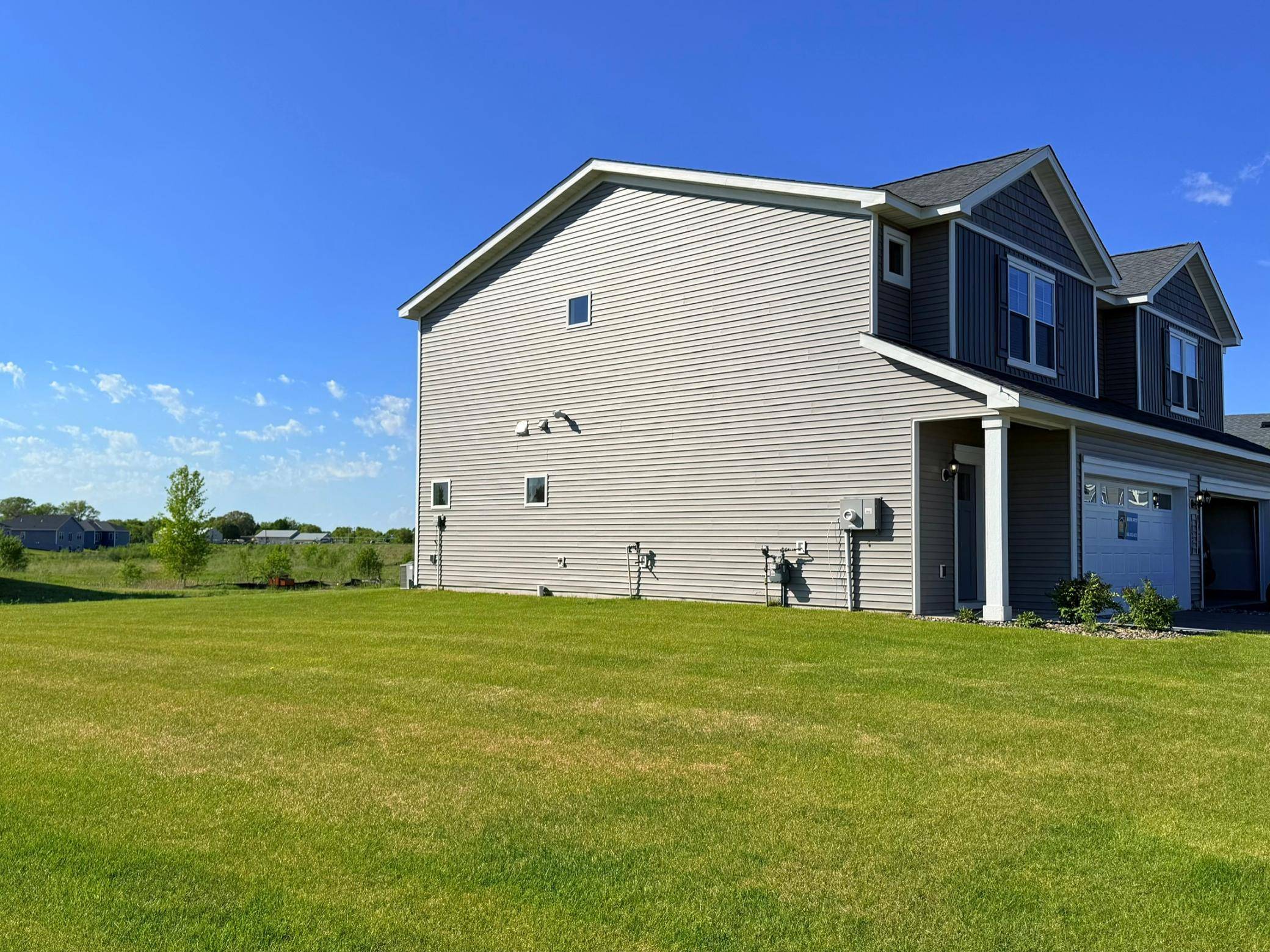 8424 Cherry ST, Clear Lake, MN 55319