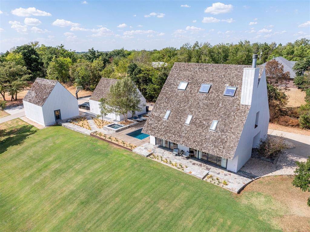 12401 N Bryant AVE, Edmond, OK 73013