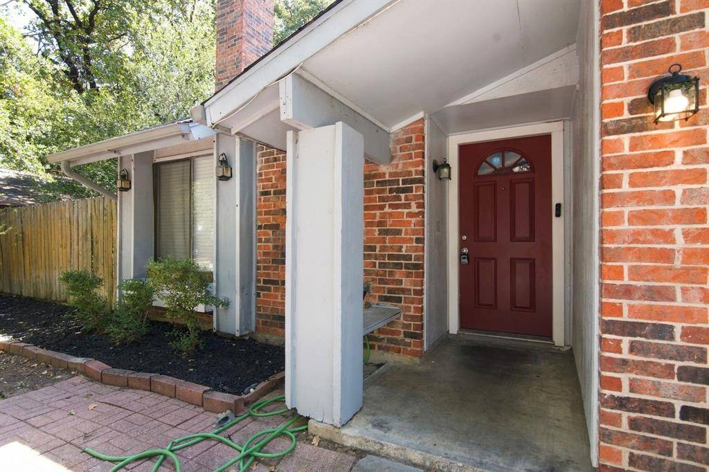 3004 Bent Tree Lane, Bedford, TX 76021