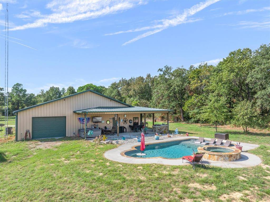 1109 Vz County Road 2303, Canton, TX 75103
