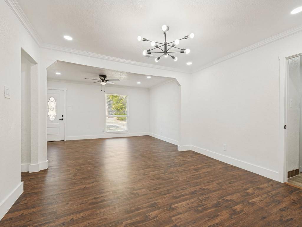 1528 Priscilla Lane, Irving, TX 75061