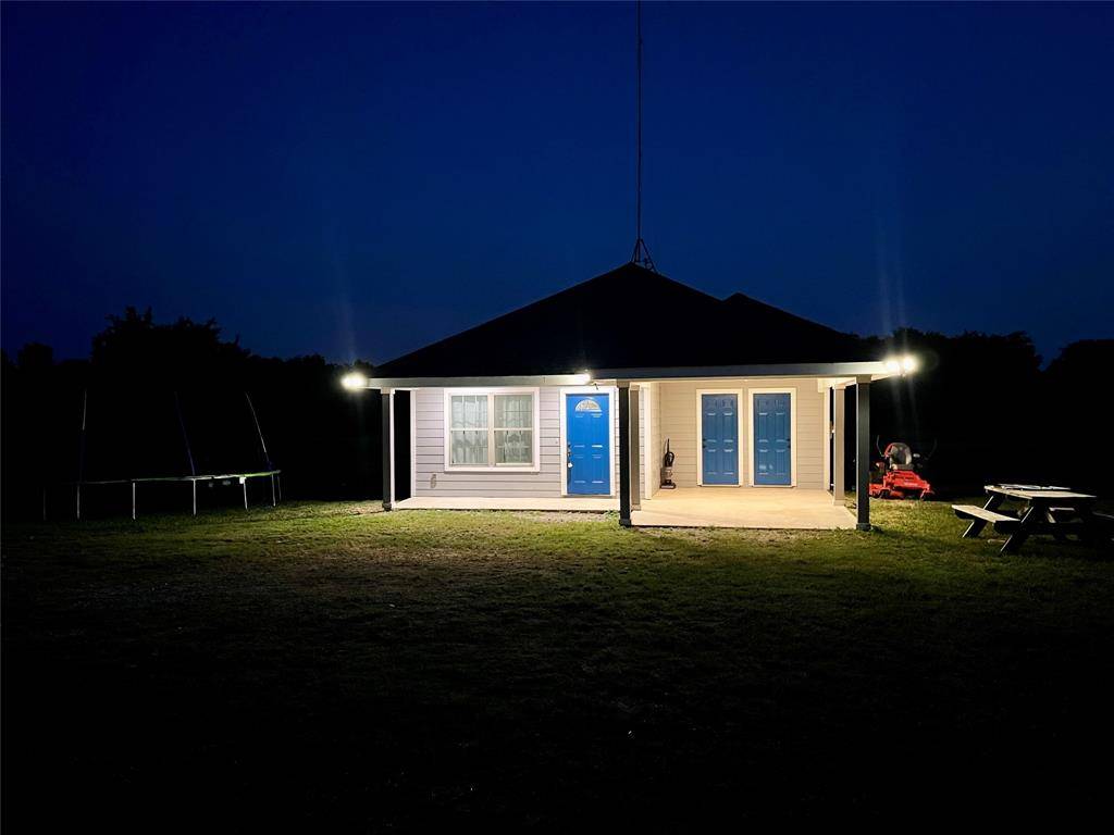1581 County Road 1079, Greenville, TX 75401