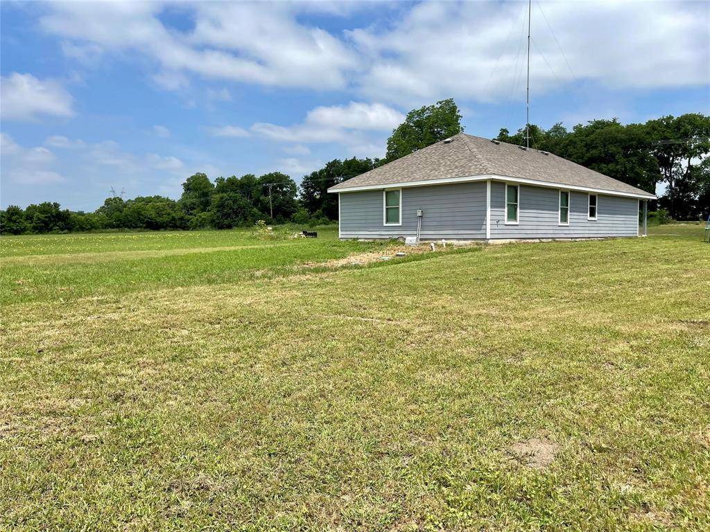 1581 County Road 1079, Greenville, TX 75401