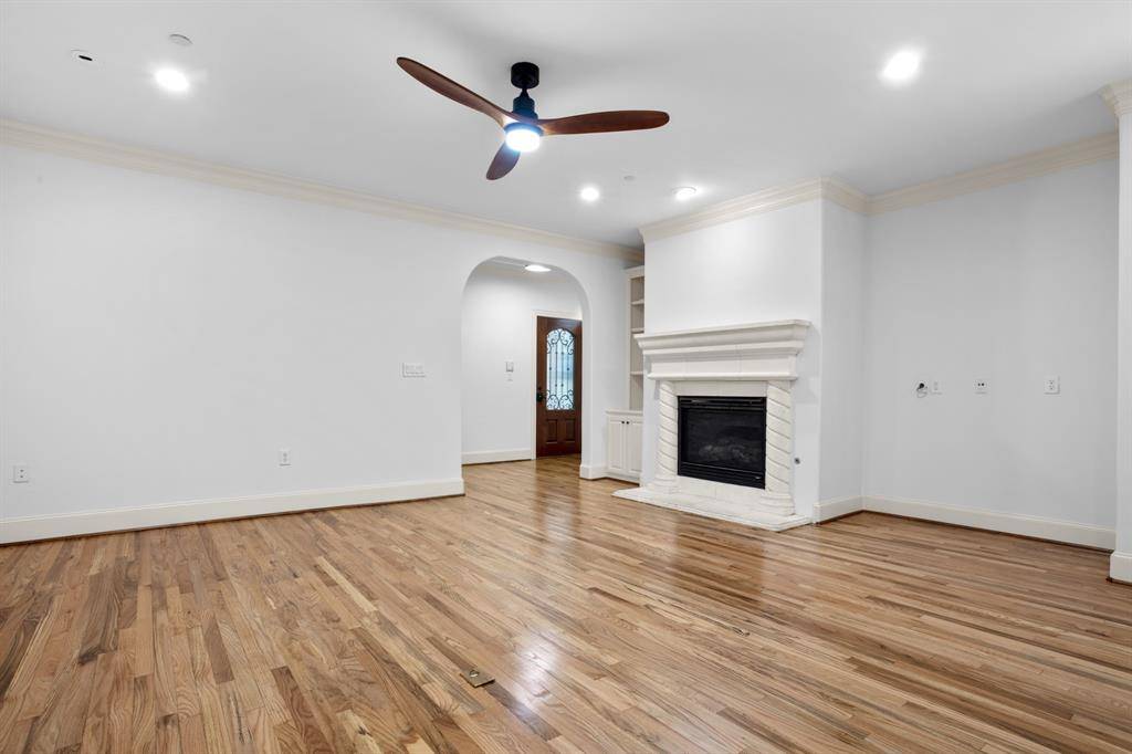 5801 Hillcrest Avenue #03, University Park, TX 75205