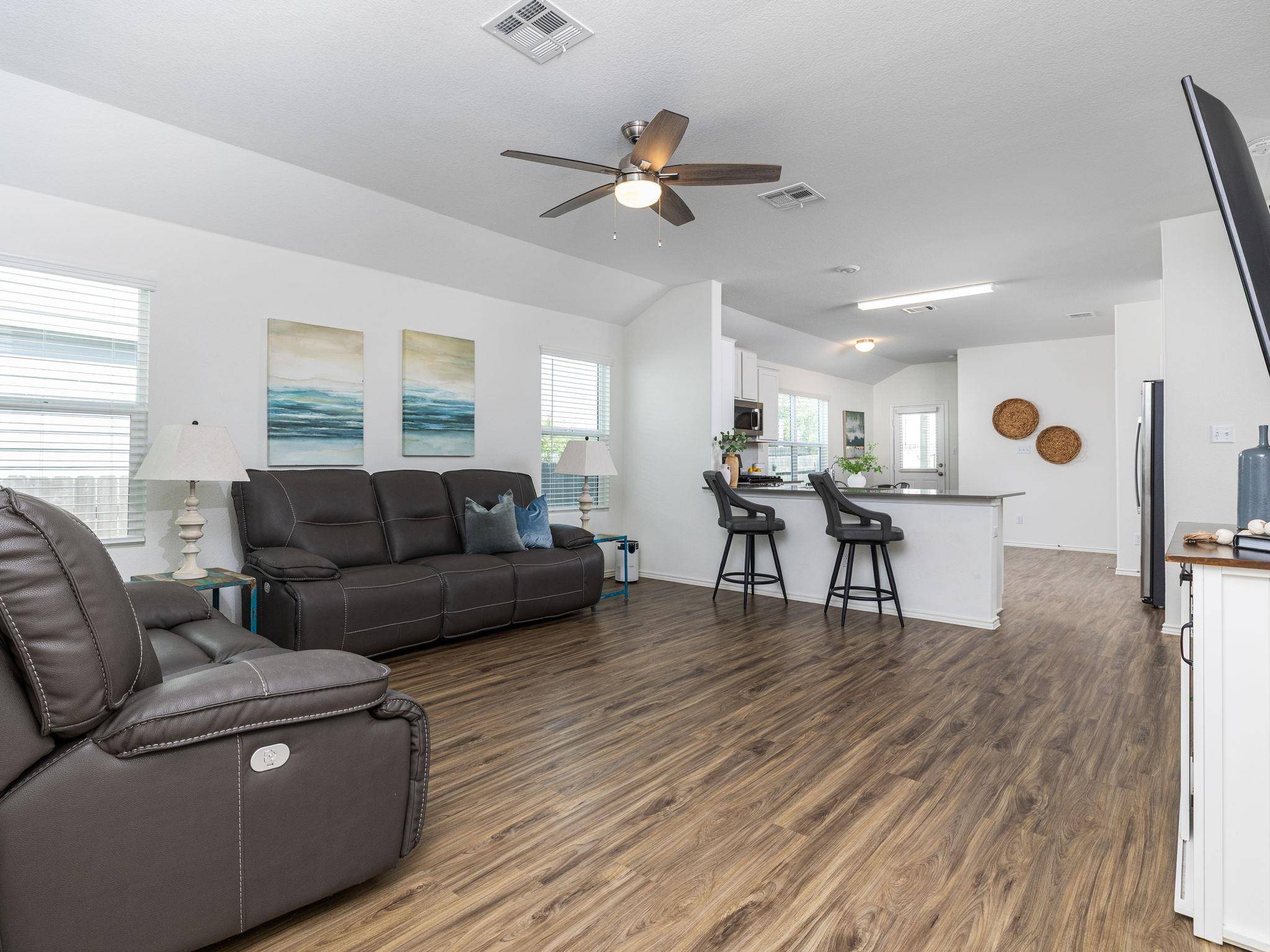 200 High Plains PASS, Liberty Hill, TX 78642