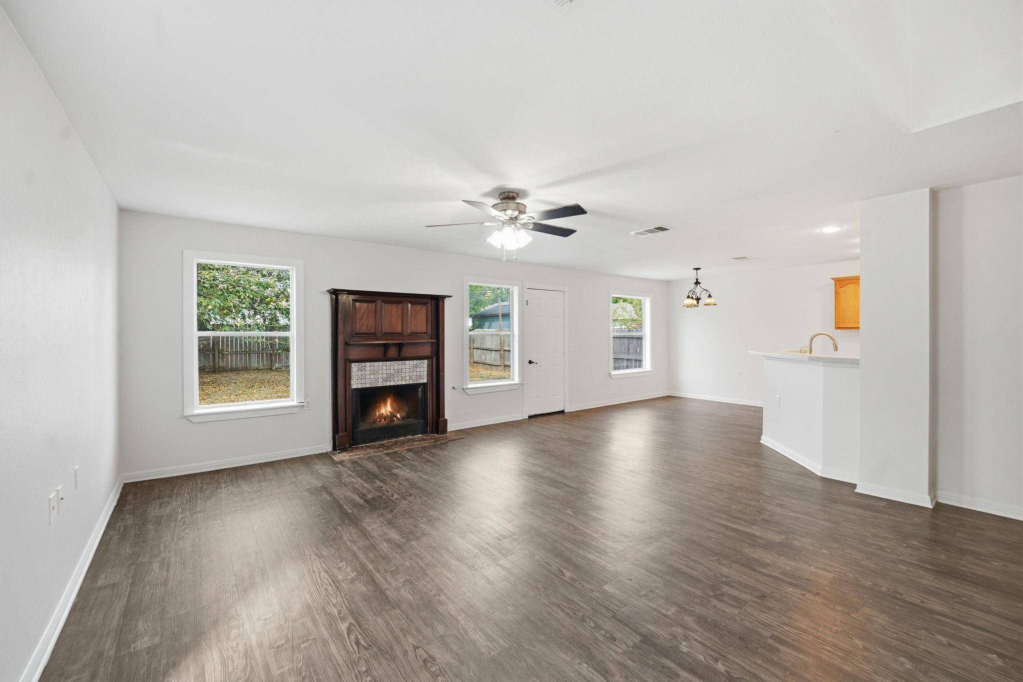11406 Robert Wooding DR, Austin, TX 78748