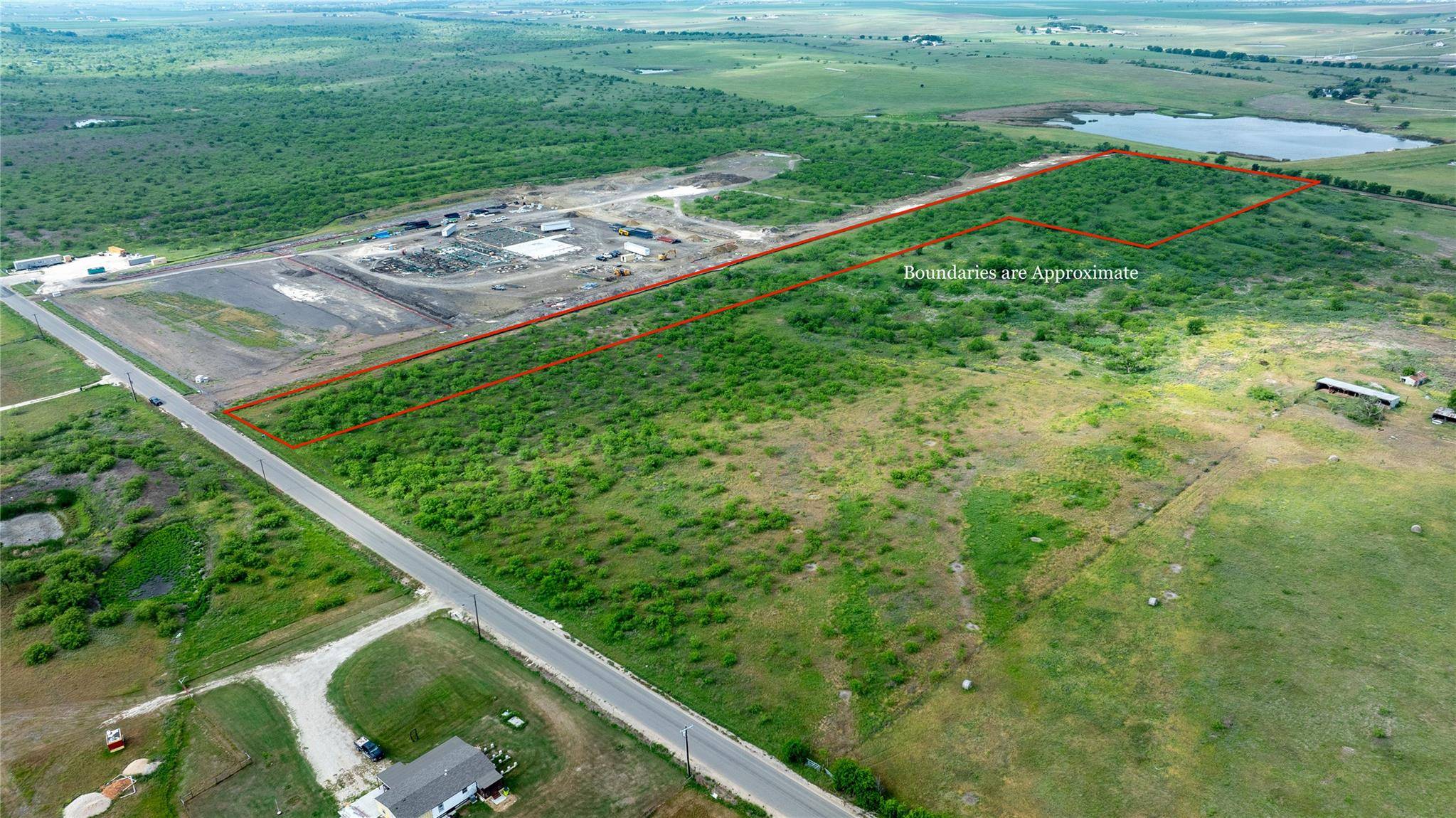1050 E Herrin DR, Coupland, TX 78615