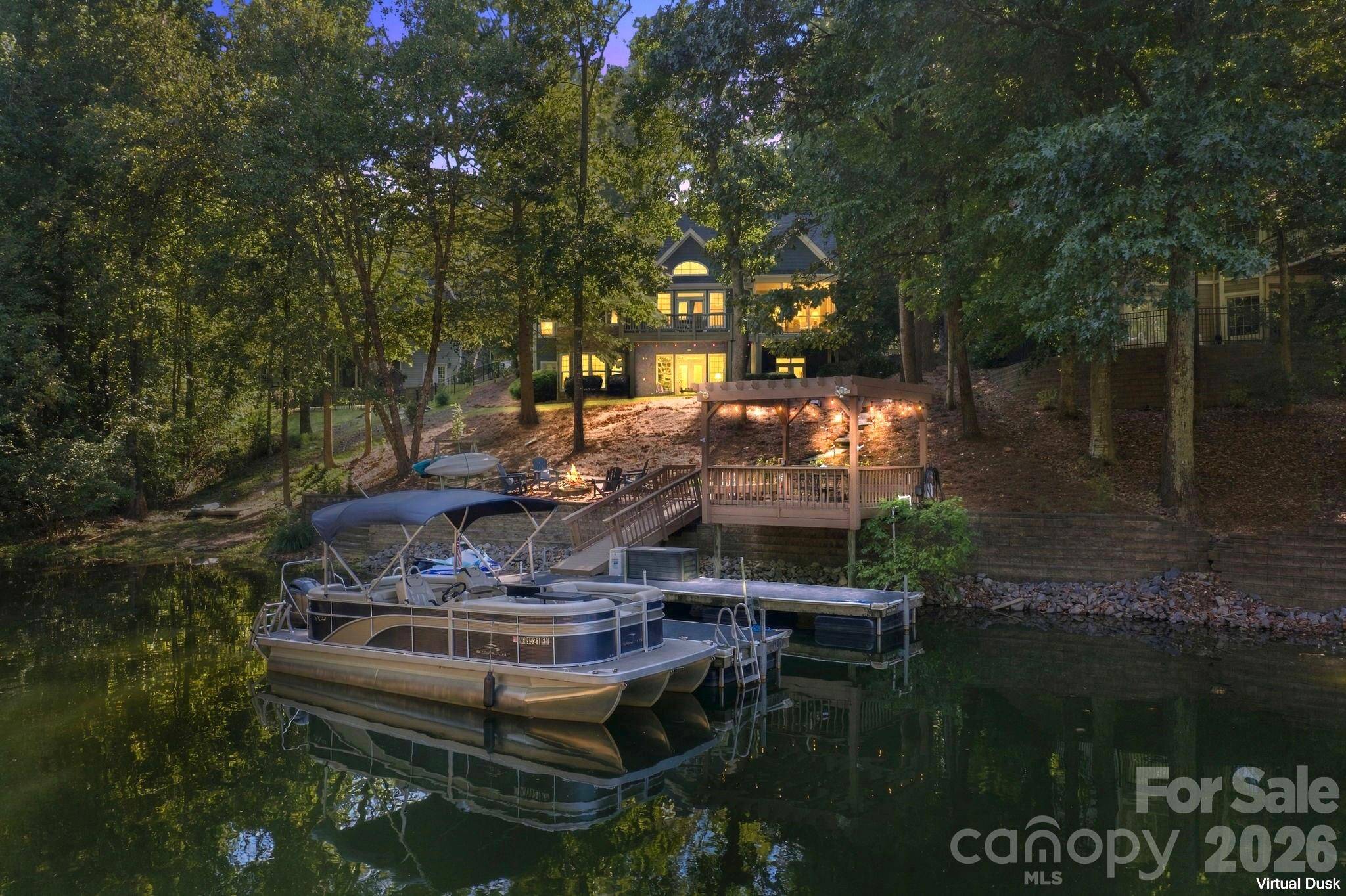 9040 Fair Oak DR, Sherrills Ford, NC 28673
