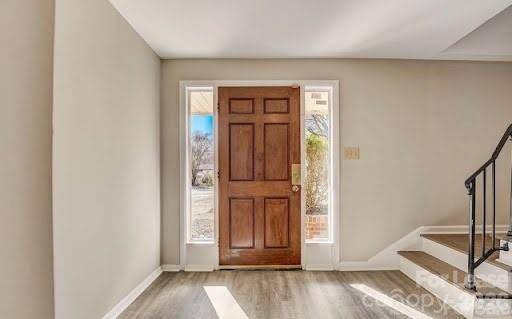5707 Snow White LN, Charlotte, NC 28213
