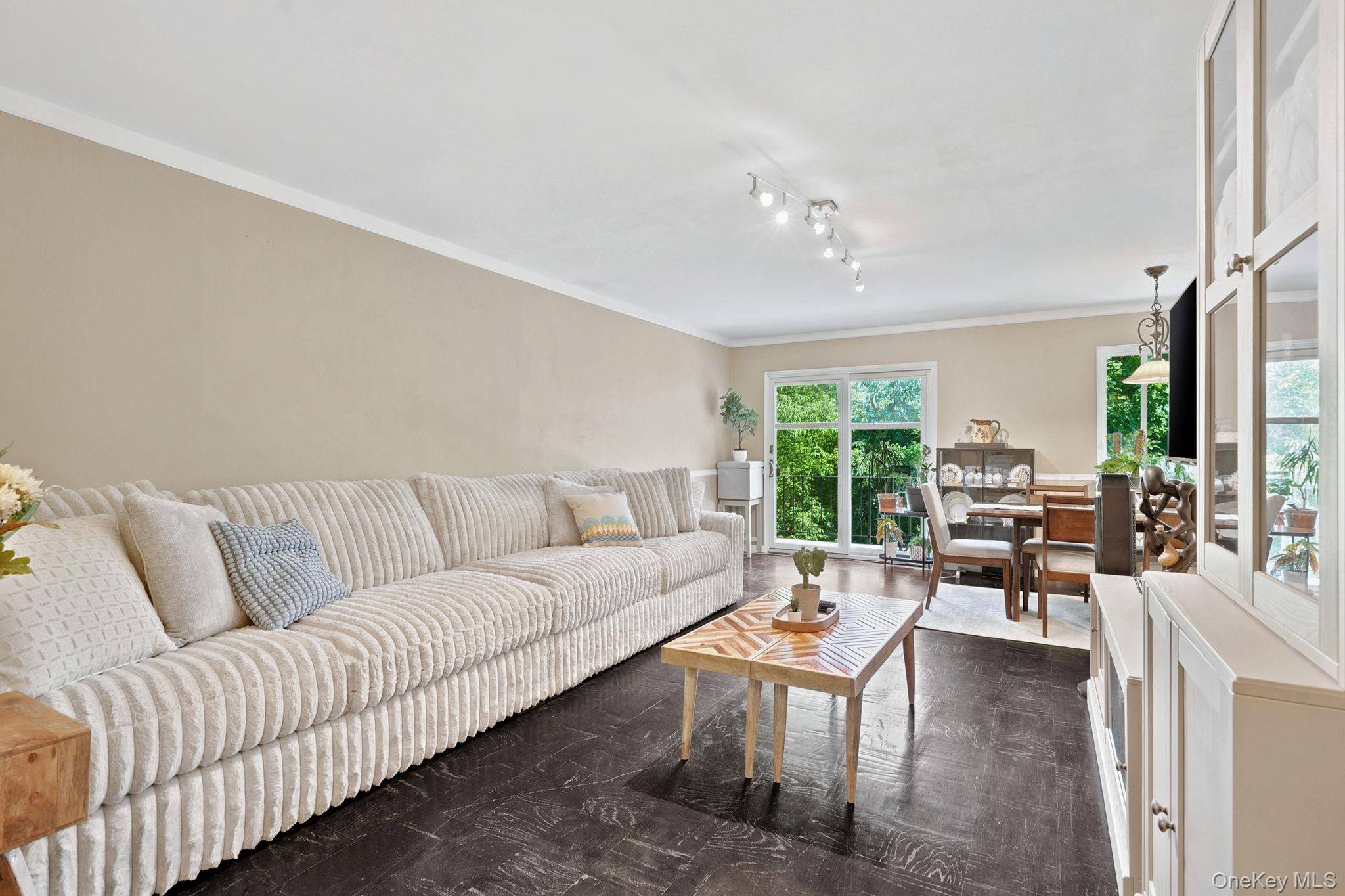 61 Lorraine TER #246, Mount Vernon, NY 10553