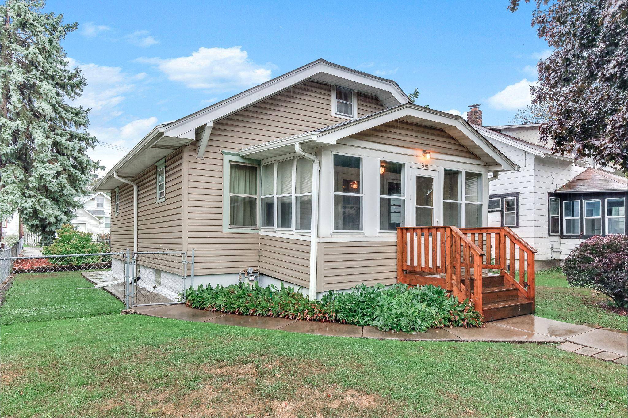300 Van Buren AVE, Saint Paul, MN 55103