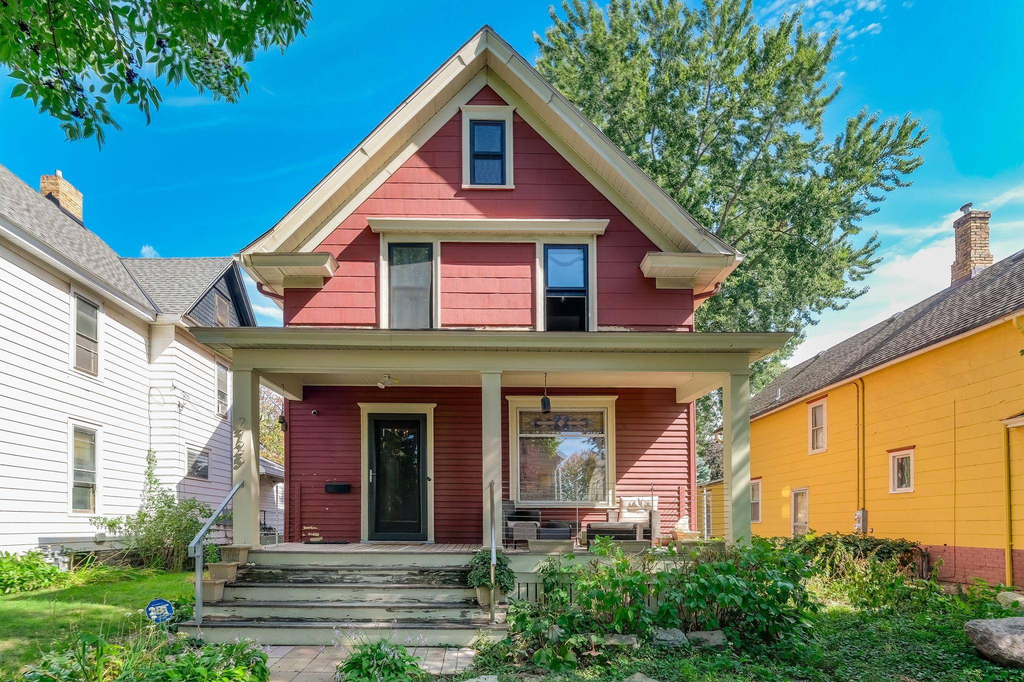 2725 Garfield AVE, Minneapolis, MN 55408