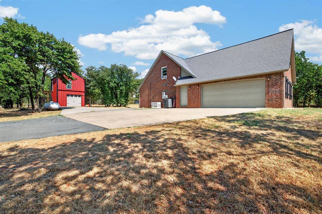 11170 Cindy LN, Guthrie, OK 73044