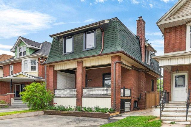 216 Maplewood AVE, Hamilton, ON L8M 1X8