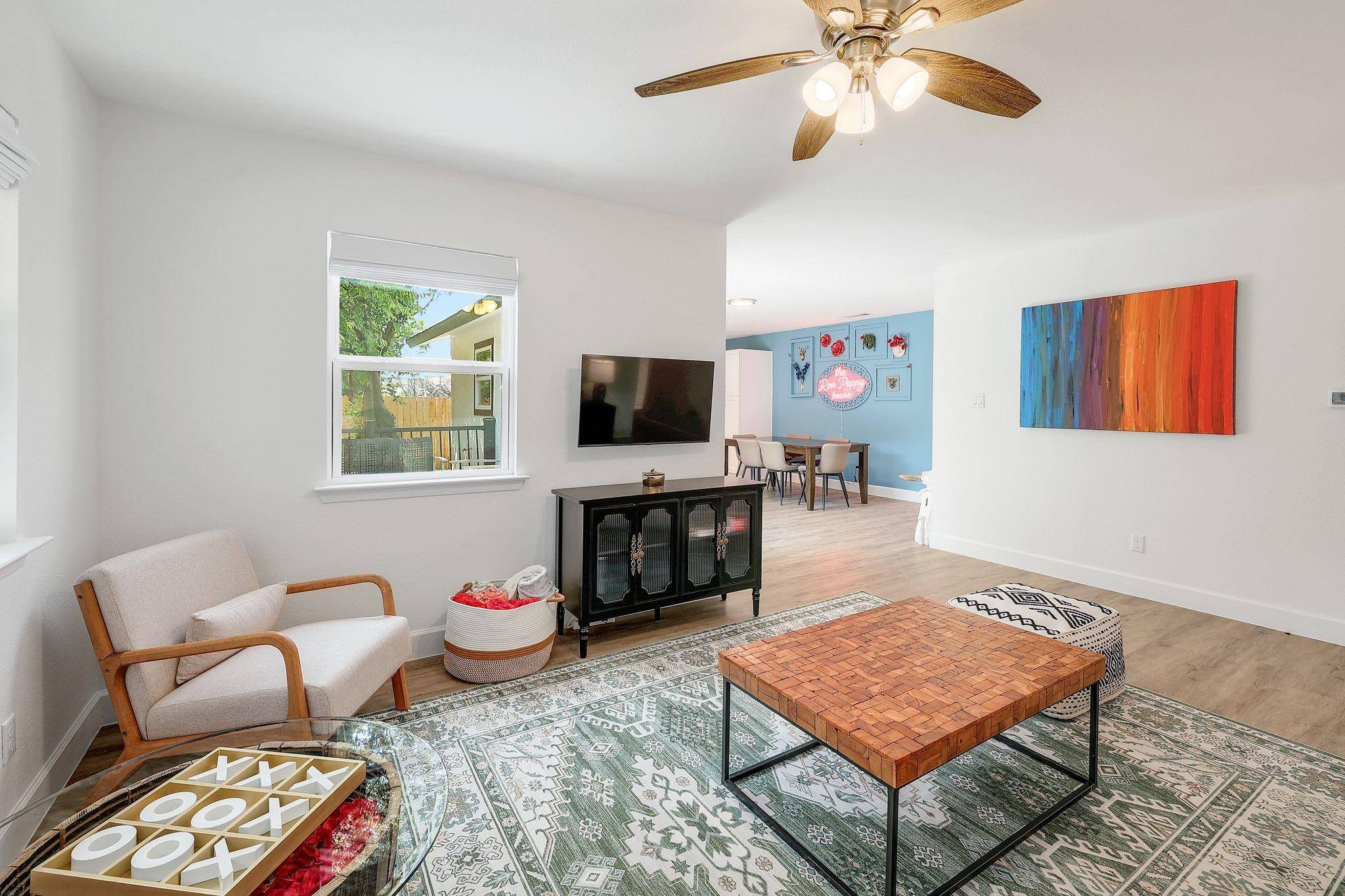 906 W 15th ST, Georgetown, TX 78626
