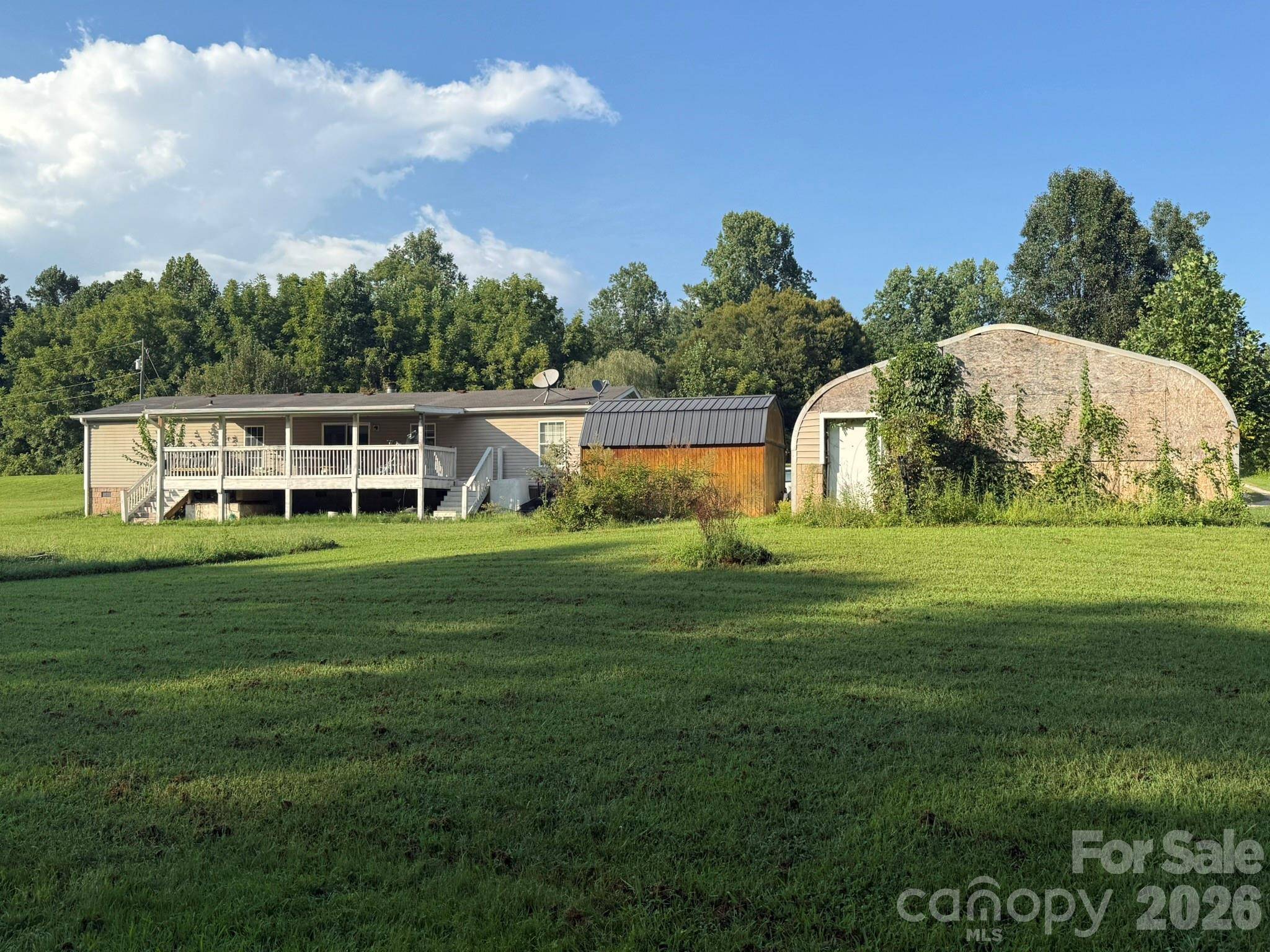 907 Epley DR, Marion, NC 28752