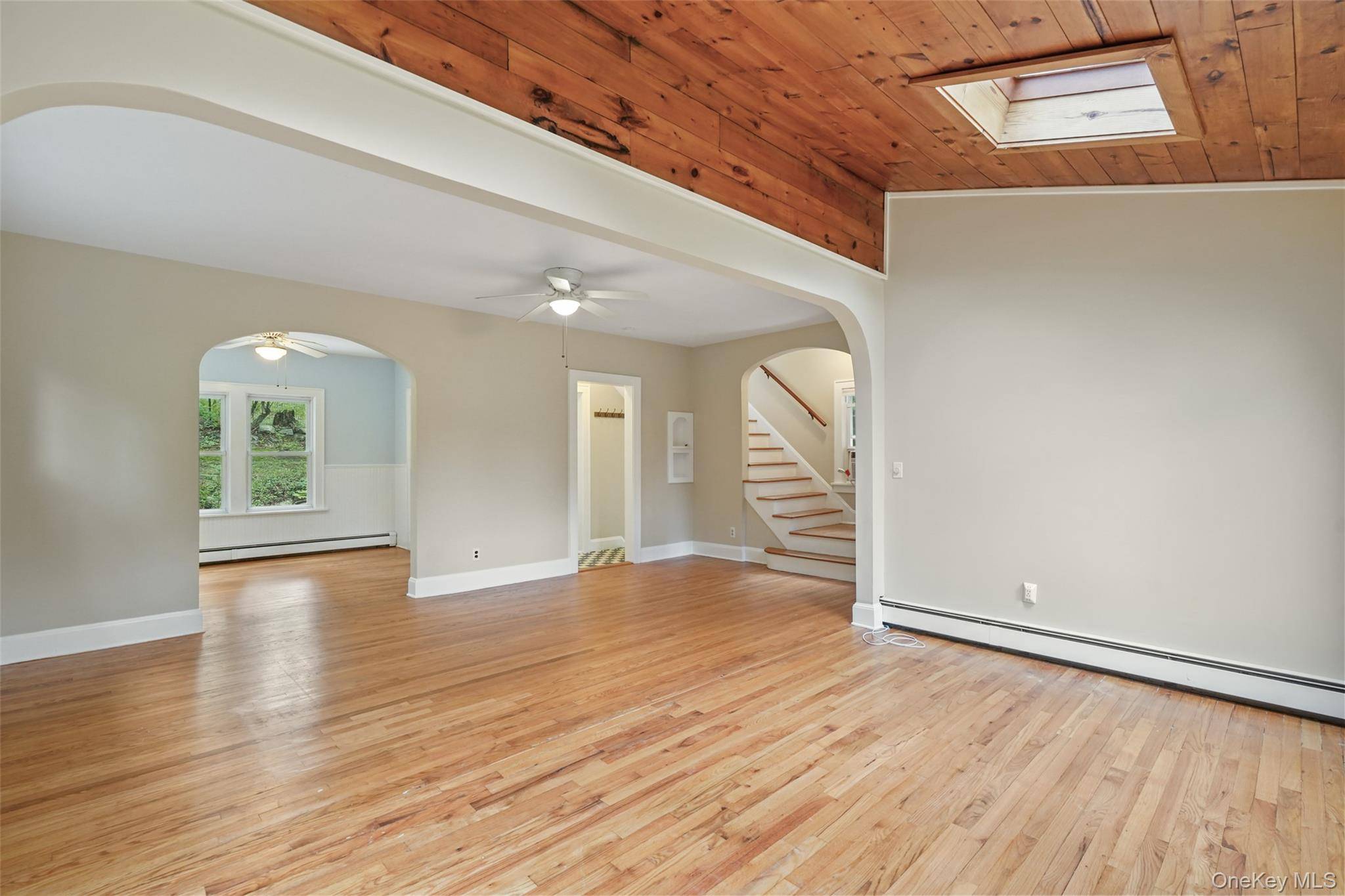 82 Birch DR, Pleasantville, NY 10570