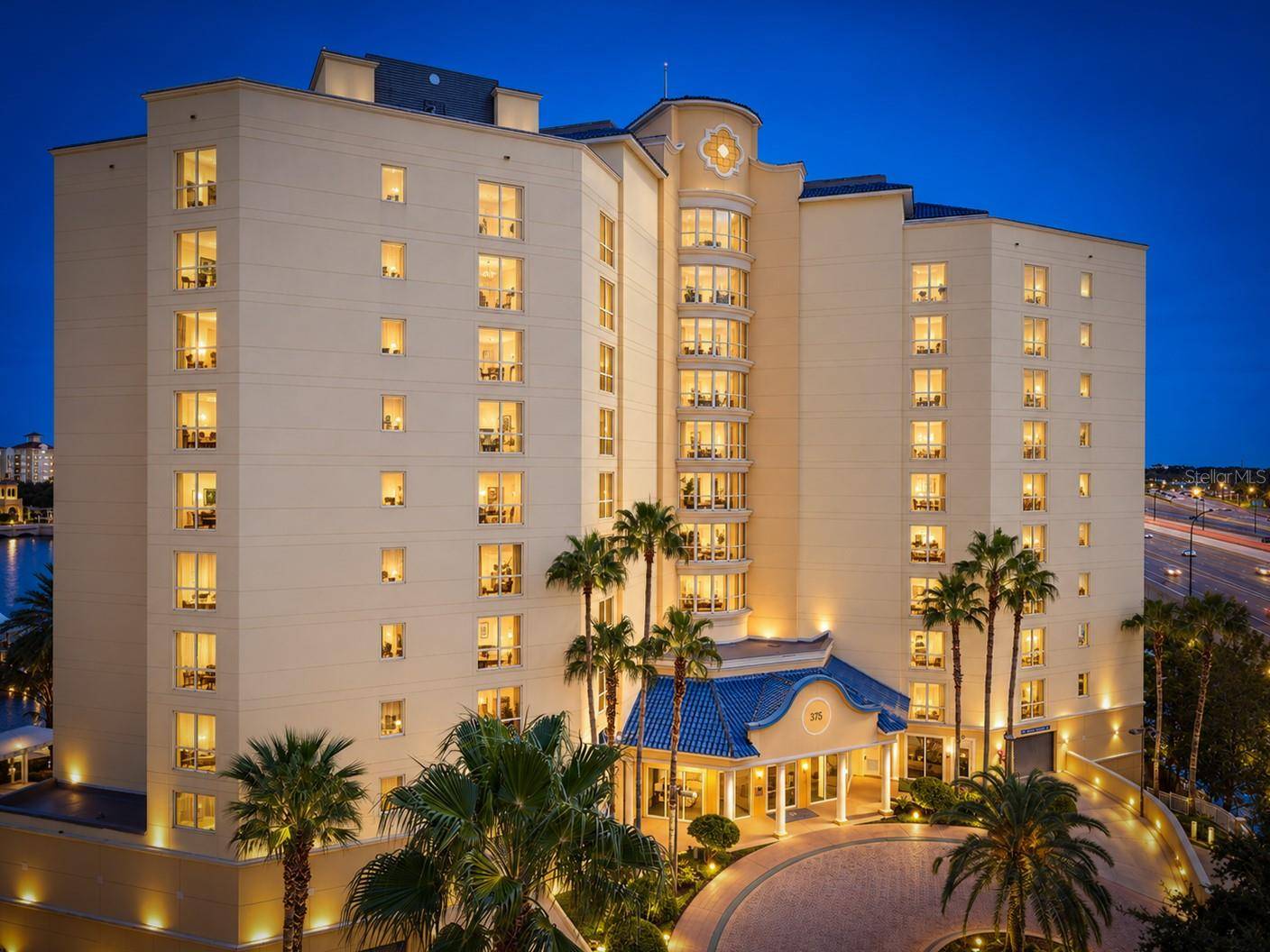 375 EMERSON PLAZA #412, Altamonte Springs, FL 32701