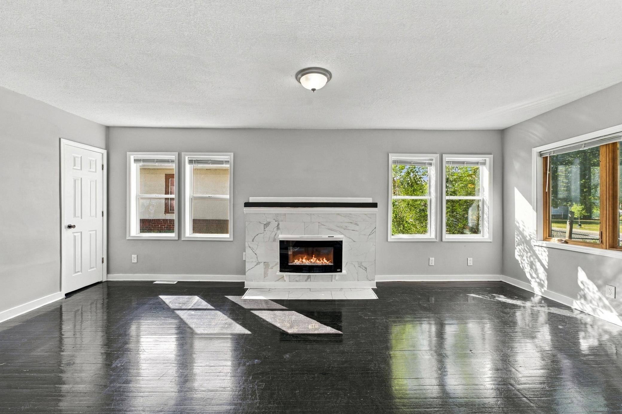2810 Penn AVE N, Minneapolis, MN 55411