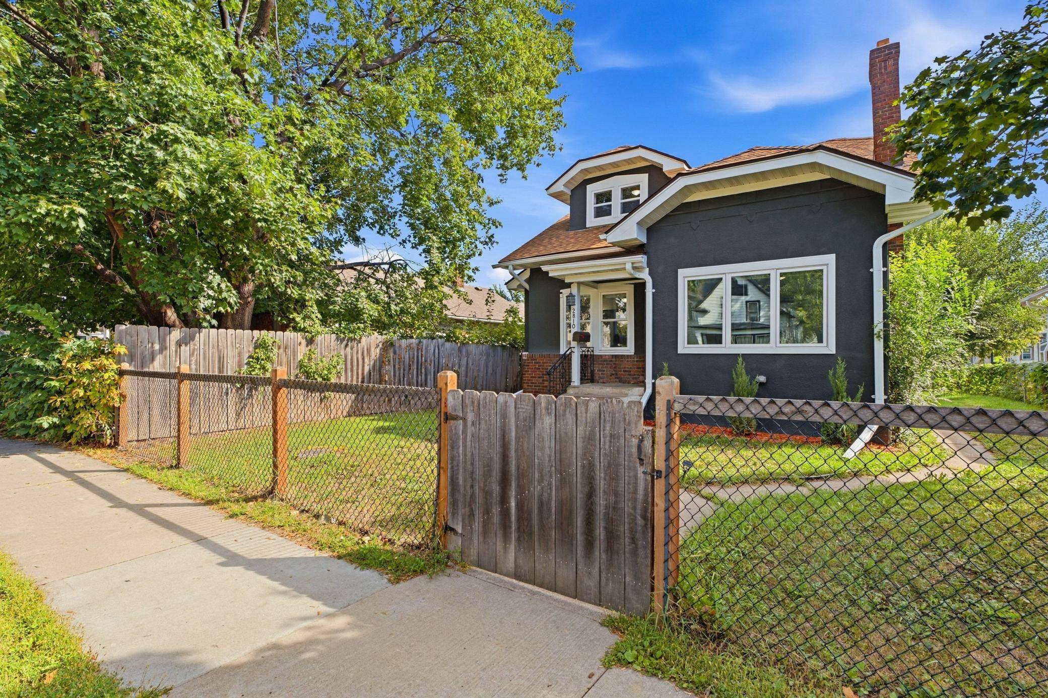 2810 Penn AVE N, Minneapolis, MN 55411