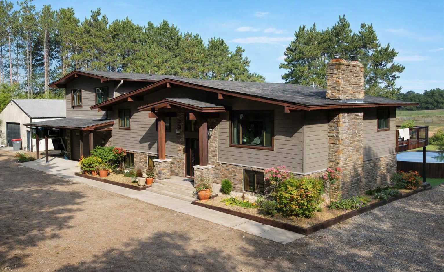 9069 285th AVE NE, North Branch, MN 55056