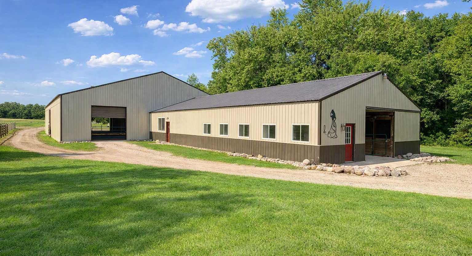9069 285th AVE NE, North Branch, MN 55056